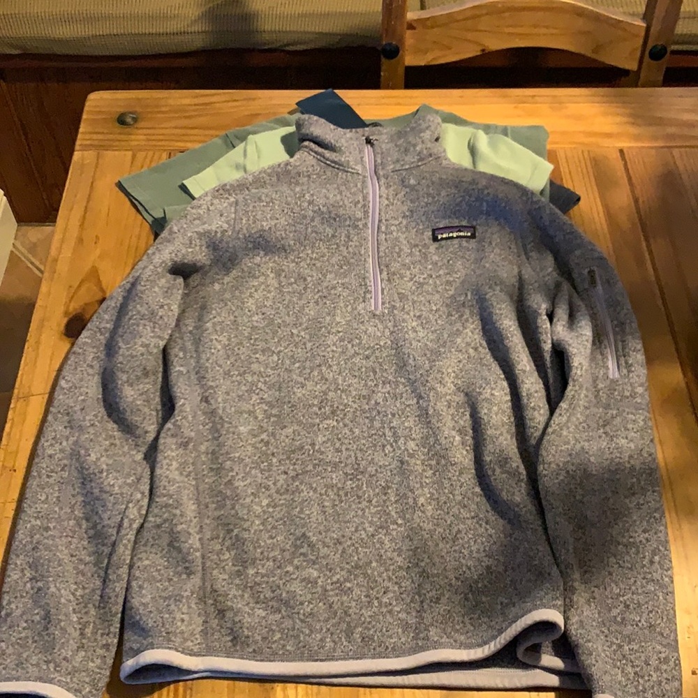 Patagonia half zip up